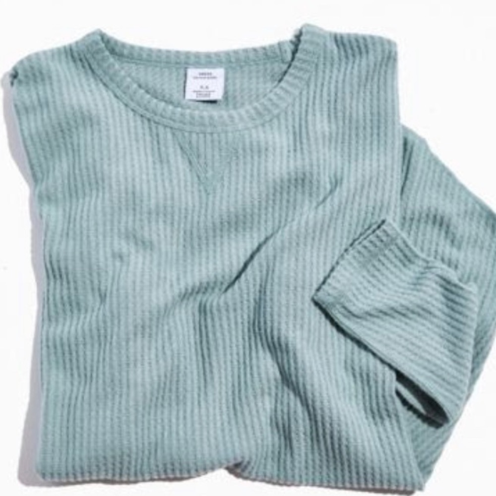 Urban outfitter light loose fitting thermal